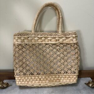 Vintage Elegant Woven Tan Tote Bag